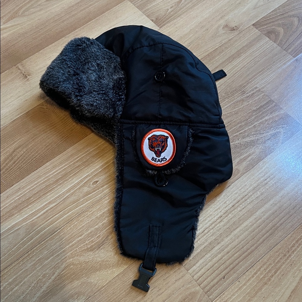 Youth Chicago Bears Faux Fur Trapper Hat 
Size S/M